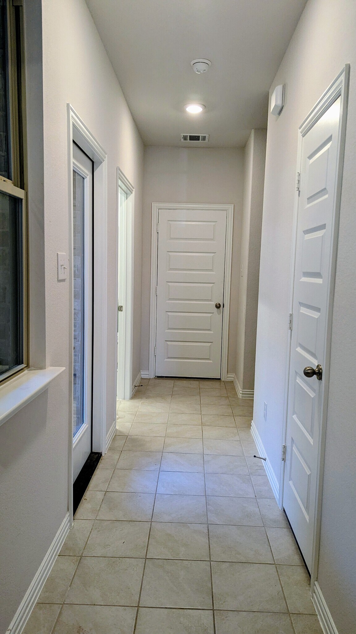Building Photo - 16933 Sophora Ave