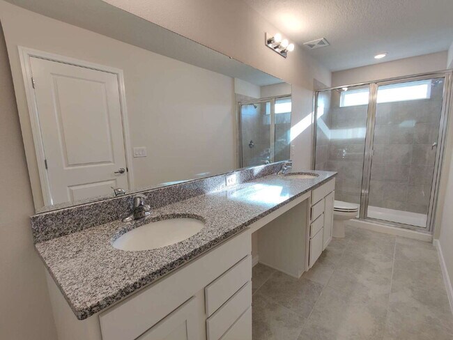 Building Photo - 5389 Elmview Xing