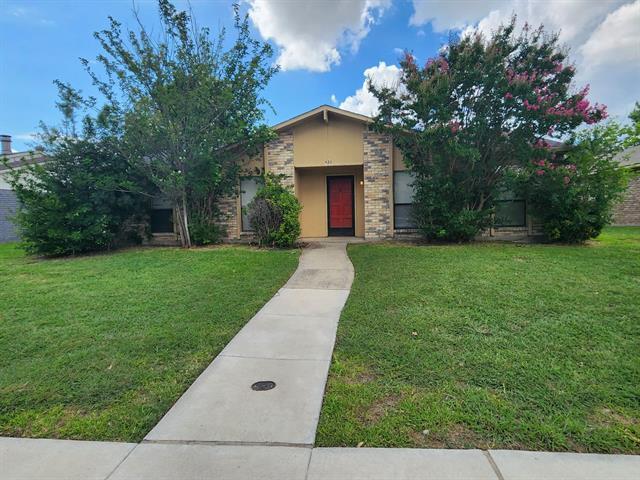 Primary Photo - 426 Cambria Dr