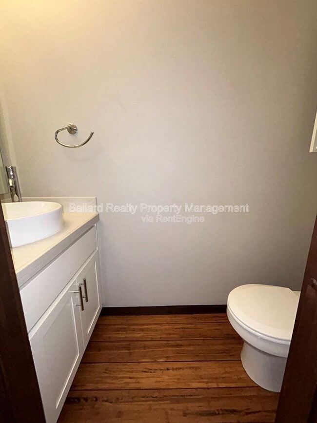 Building Photo - 839 NW 63rd St