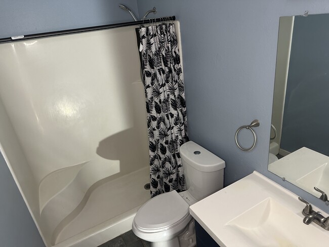 Building Photo - 14620 N 31st Ln