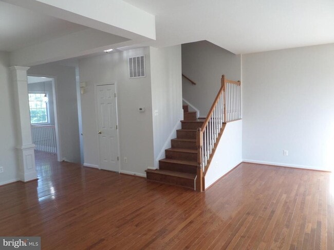Building Photo - 45788 Smoketree Terrace