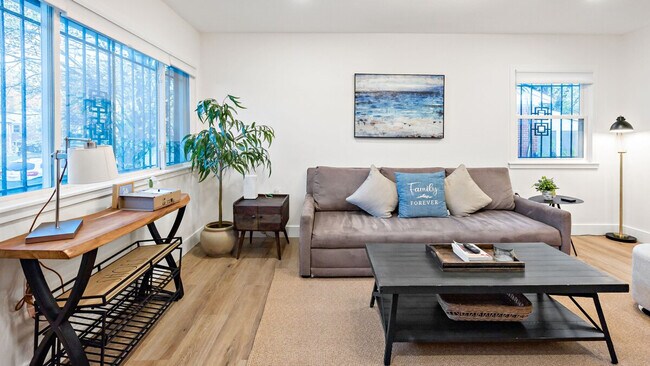 Building Photo - 135 69th St