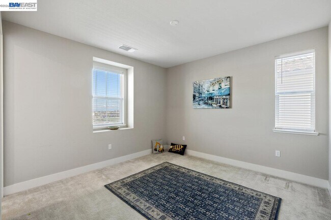 Building Photo - 3010 Rio Grande Dr