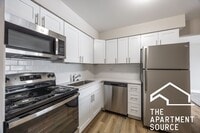 Building Photo - 110 N Kenilworth Ave