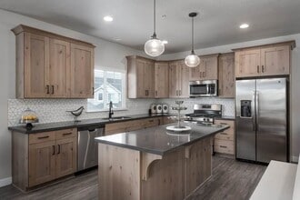 Building Photo - 4218 Frontier Park Ct