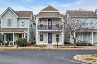 Building Photo - Cottage Park Home