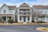 Building Photo - Cottage Park Home