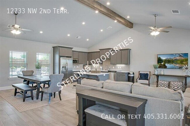 Building Photo - 12733 NW 2nd Ter