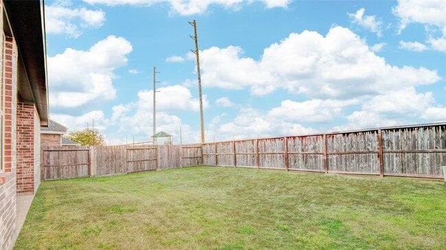 Building Photo - 27330 Aspen Falls Ln