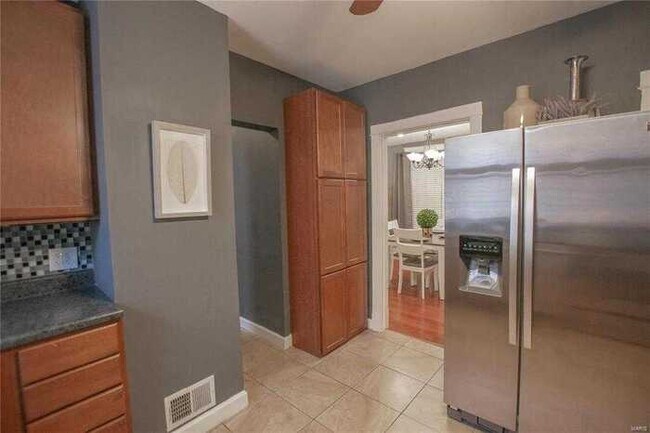 Building Photo - Fantastic 2bd/1ba home! Let yourself in!