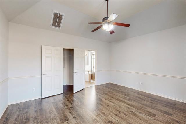 Building Photo - 6925 Cattle Dr