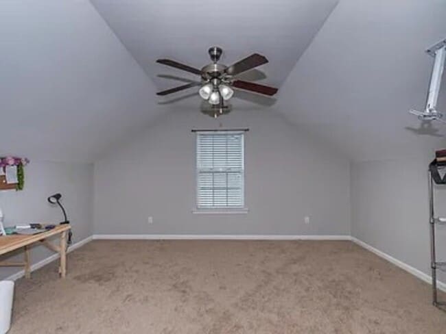 Building Photo - 450 Laurel Mist Ln