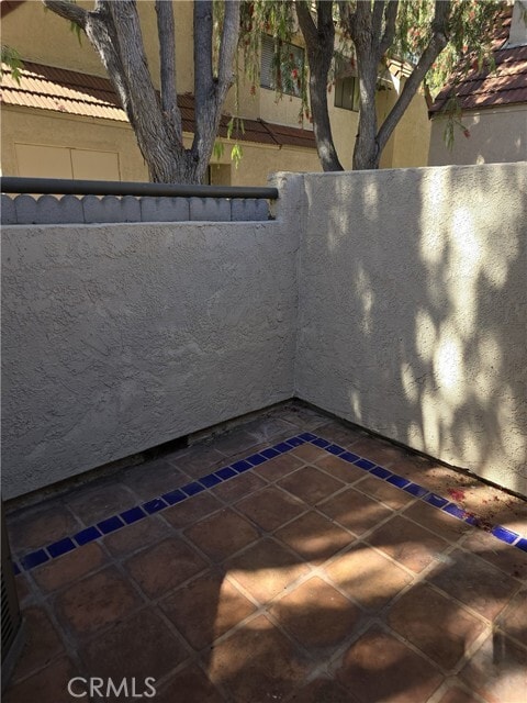 Building Photo - 19 Aruba St