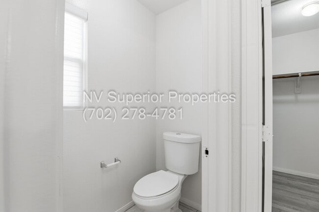 Building Photo - NW!! Single Story!!! 3 Car Garage!!  2 Masters!!! Low Maintenance desert landscape front yard!!  ...