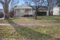 Building Photo - 284 Granvil Dr