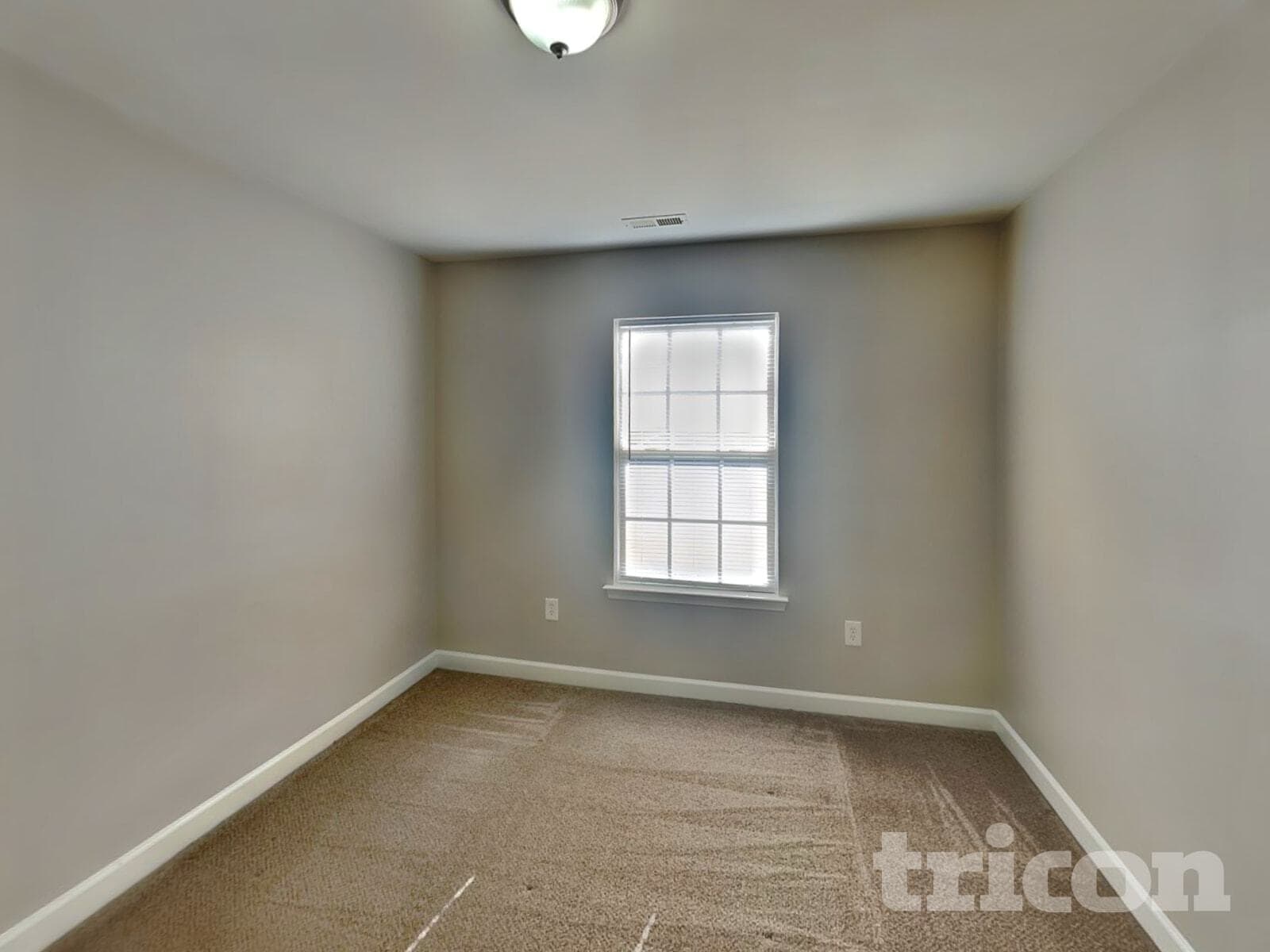 Building Photo - 8322 Knapp Ct