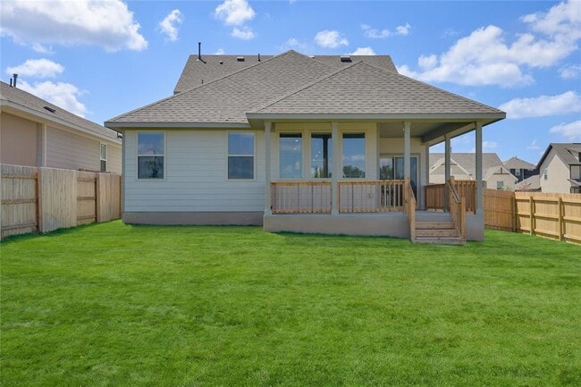 Building Photo - 261 Crater Lk Dr