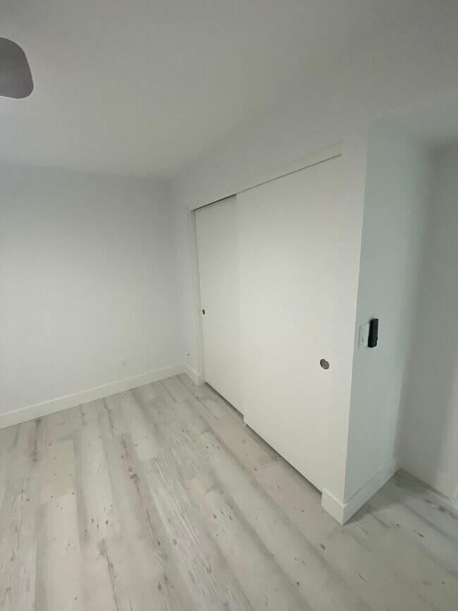 Building Photo - 9653 S 44th St