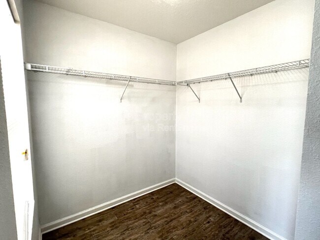 Building Photo - 8314 Thor St