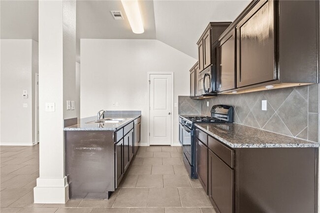 Building Photo - 7308 Kolda Dr