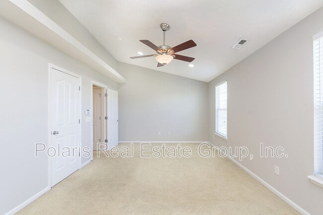 Building Photo - 8333 Clayhurst Dr
