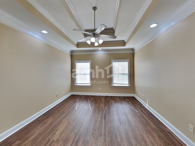 Building Photo - 636 Osborne Ln