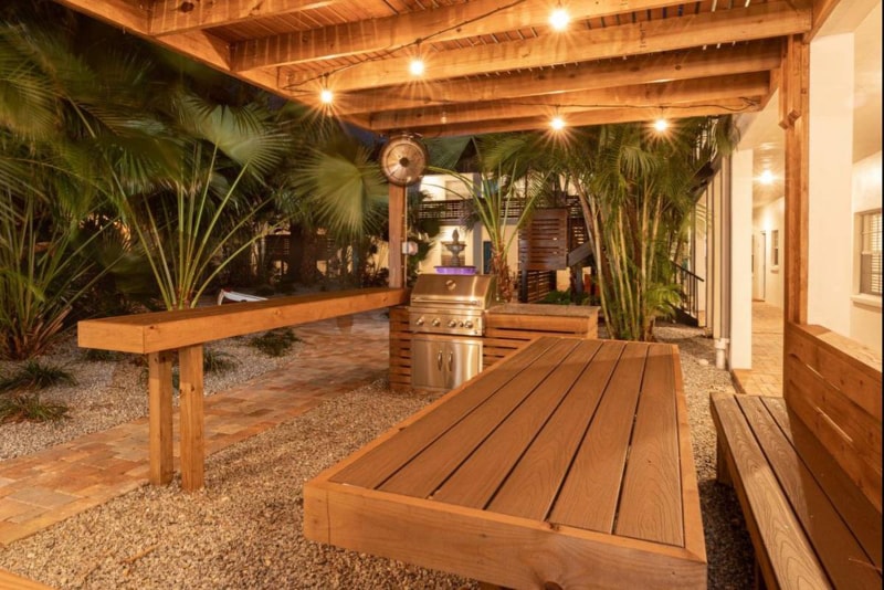 Building Photo - 3215 W Swann Ave