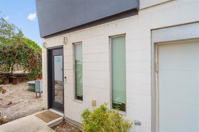 Building Photo - 4801 S Congress Ave