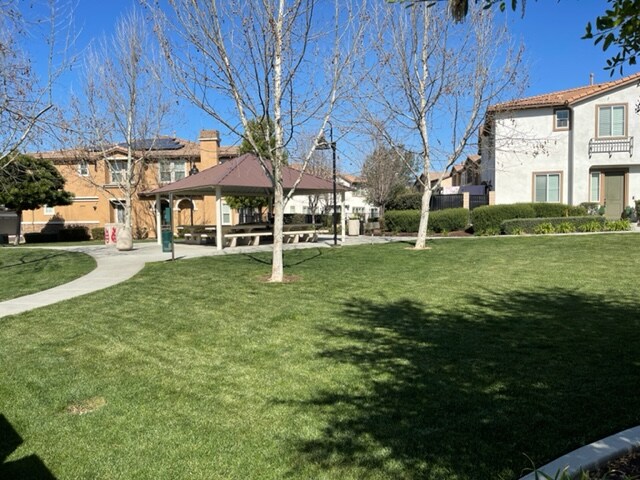 Building Photo - 42921 Avenida Amistad