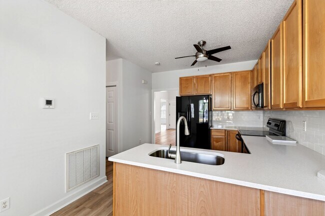 Building Photo - 109 Lemon Drop Cir