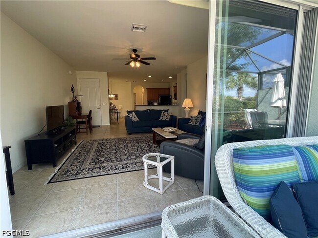 Building Photo - 10457 Materita Dr