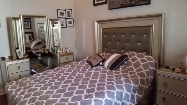 Building Photo - 50 E Bettlewood Ave