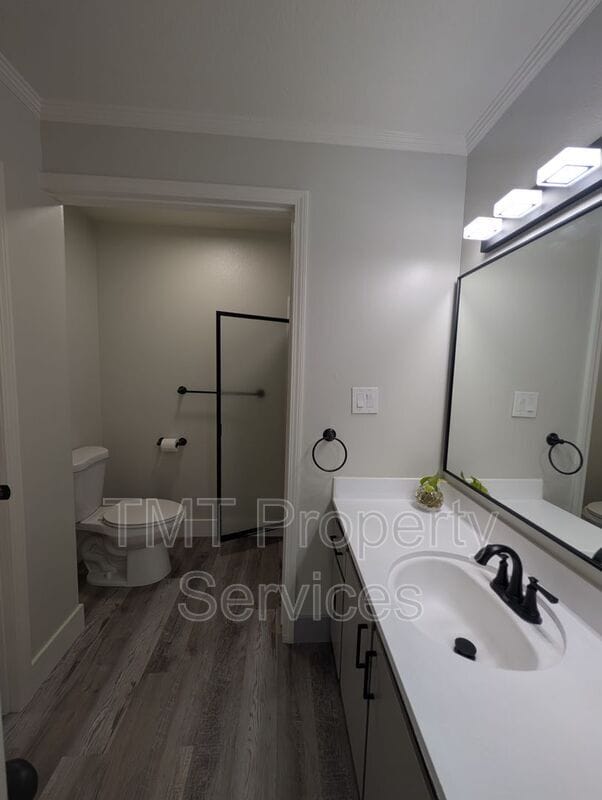 Building Photo - 4068 Weymouth Ln