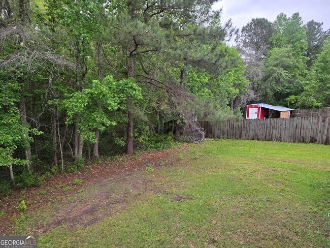 Building Photo - 200 Deer Rd