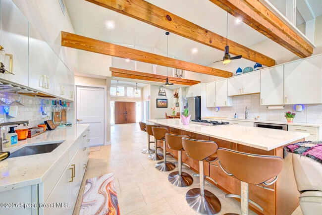 Building Photo - 30 Westview Ln