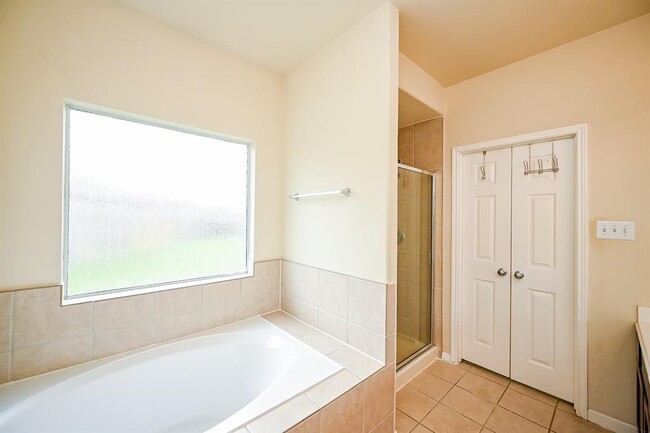 Building Photo - 21622 Crest Peak Way