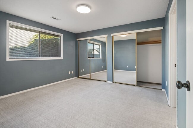 Building Photo - Ranch-Style 3 Bed / 2 Bath Single-Level Home in Hillsboro