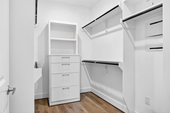 Building Photo - 10232 Porto Rico Rd