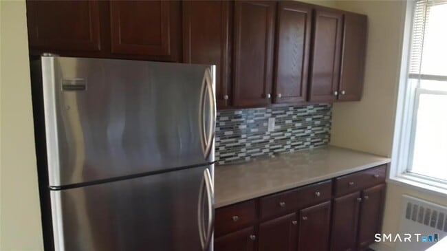 Building Photo - 50 Fairview Ave