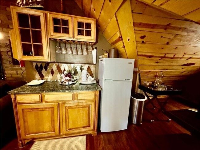 Building Photo - 1464 W Minnehaha Ave