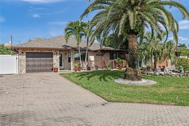 Building Photo - 69 7th St