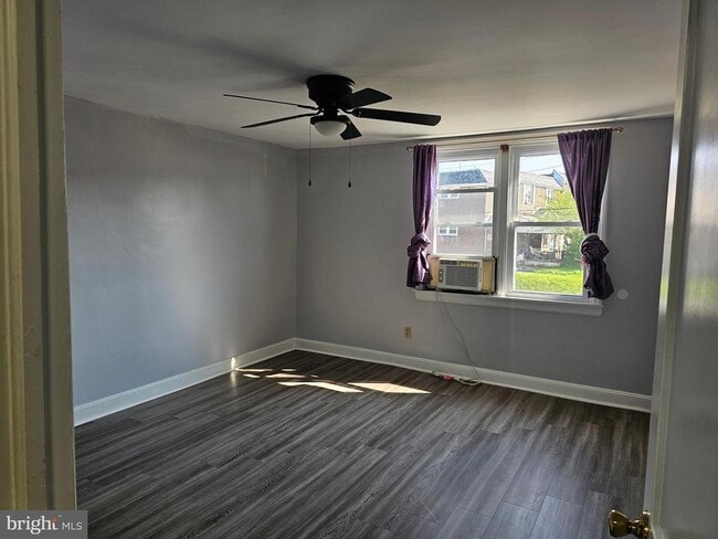 Building Photo - 1521 West End Dr