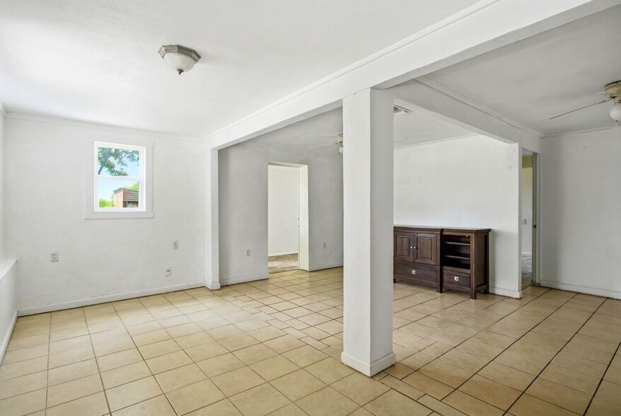 Building Photo - 2543 Co Rd 332