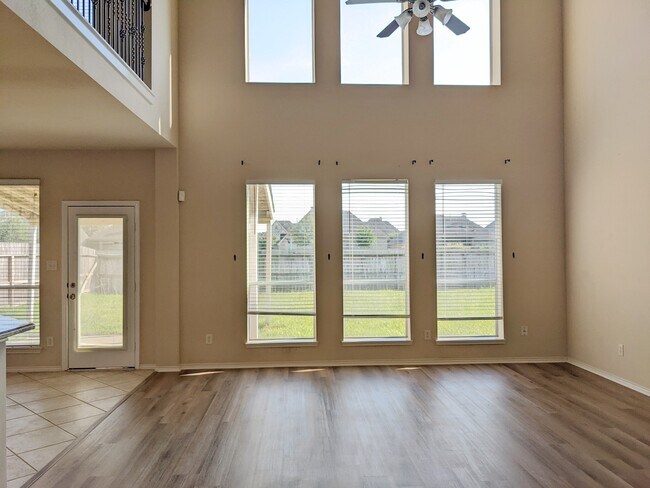 Building Photo - 13610 Orchard Wind Ln