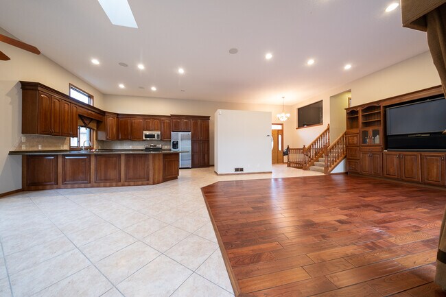 Building Photo - 8414 134th St Ct