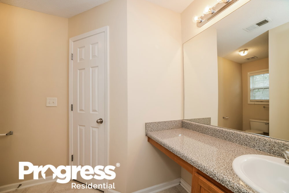 Building Photo - 253 Bainbridge Cir