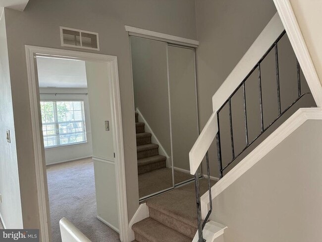 Building Photo - 1908 Society Pl