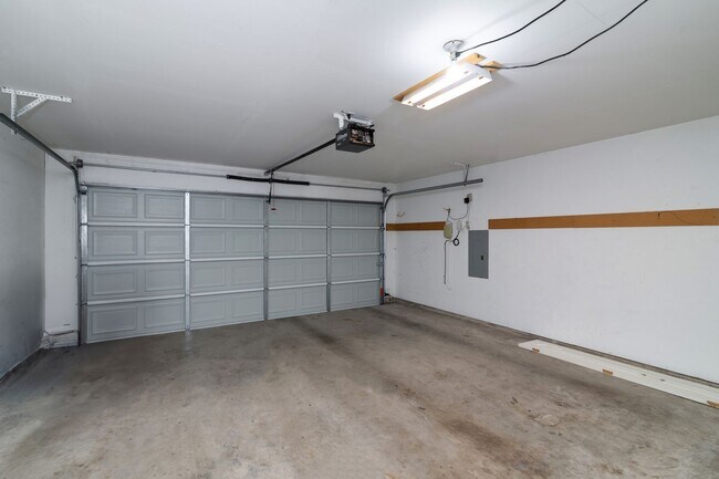 Building Photo - Beautiful 3 Bedroom Home Located in Allen, Texas!