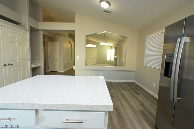 Building Photo - 7256 Winding Creek Dr